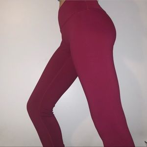 Magenta athletic leggings